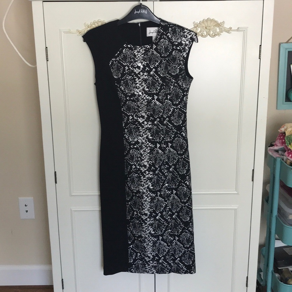 NWOT Joseph Ribkoff body con dress